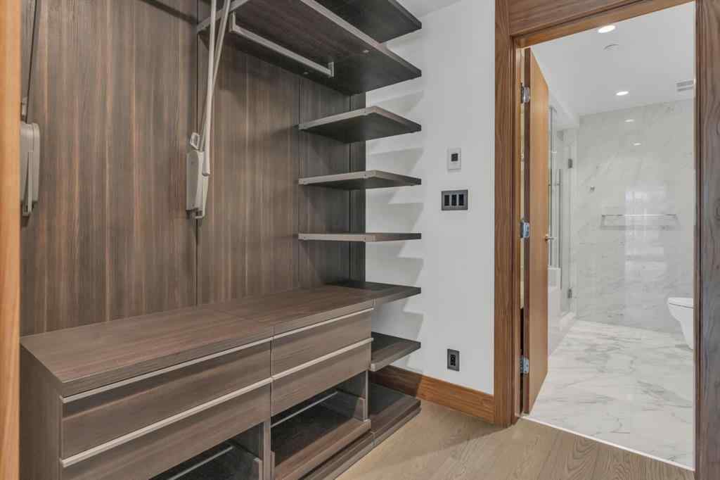 MLS® A2207350 - Unit #907 738 1 Avenue SW in Eau Claire Calgary, Residential