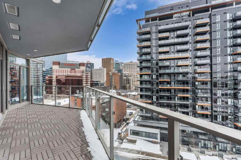 MLS® A2207350 - Unit #907 738 1 Avenue SW in Eau Claire Calgary, Residential