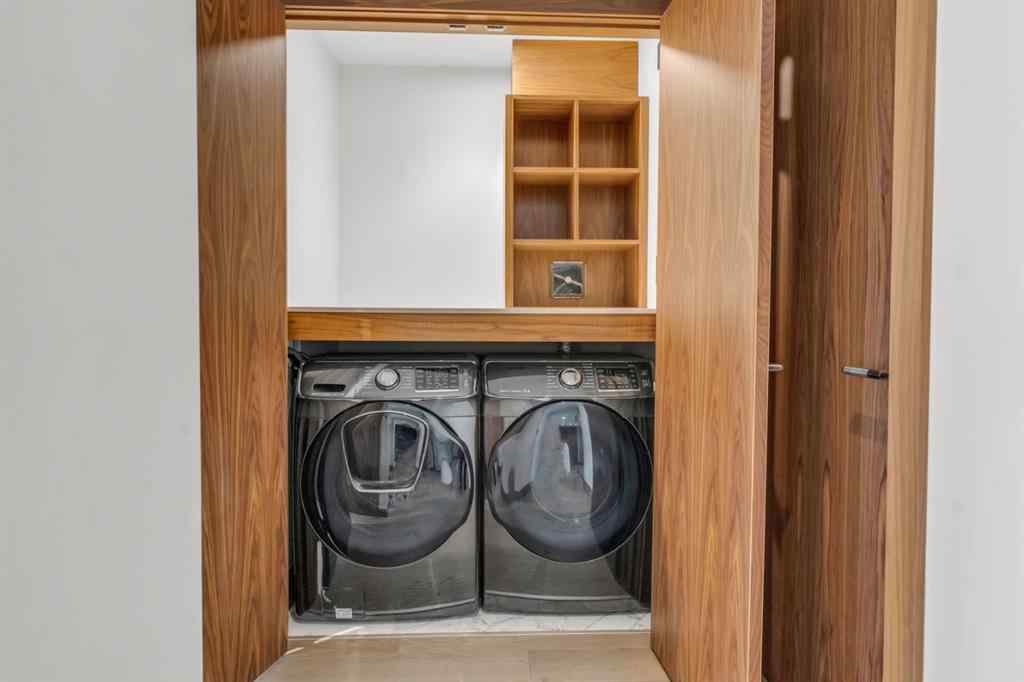 MLS® A2207350 - Unit #907 738 1 Avenue SW in Eau Claire Calgary, Residential