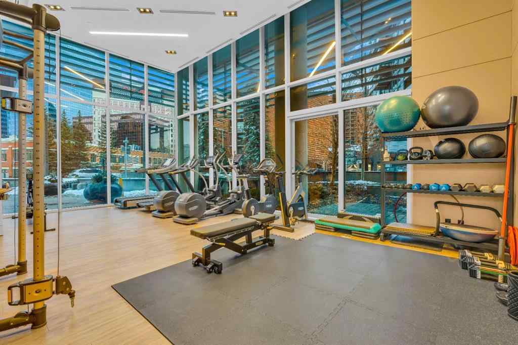 MLS® A2207350 - Unit #907 738 1 Avenue SW in Eau Claire Calgary, Residential