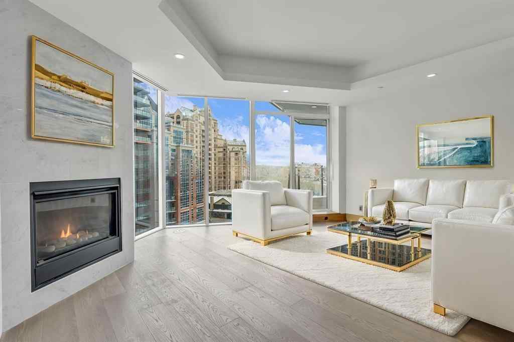 MLS® A2207350 - Unit #907 738 1 Avenue SW in Eau Claire Calgary, Residential