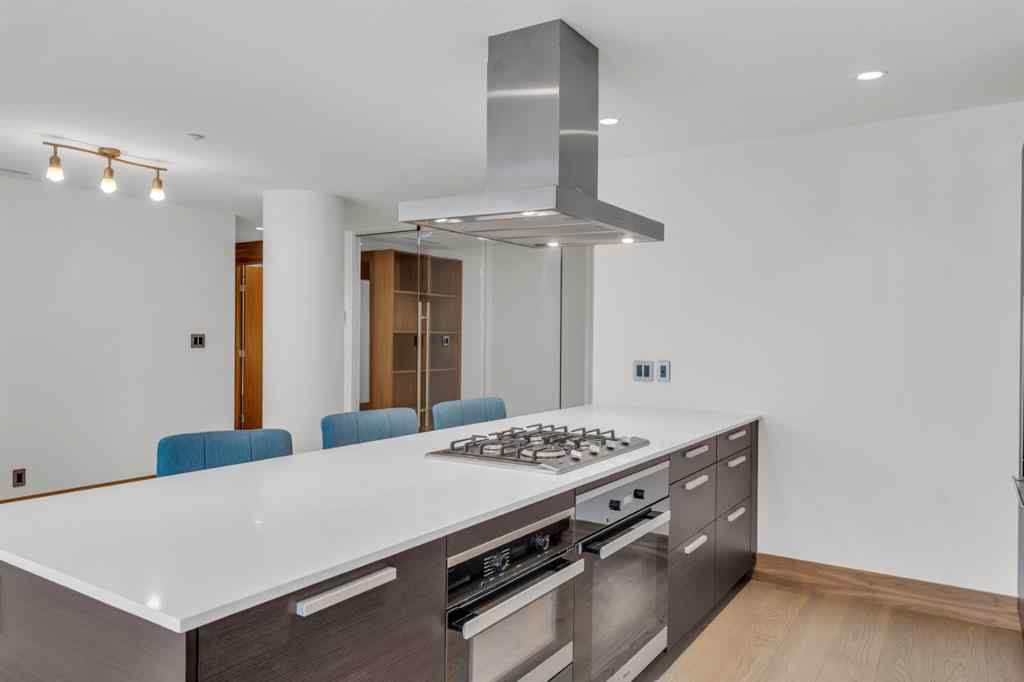 MLS® A2207350 - Unit #907 738 1 Avenue SW in Eau Claire Calgary, Residential