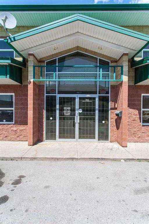 MLS® A2207361 - Unit #204 4655 54 Avenue NE in Westwinds Calgary, Commercial
