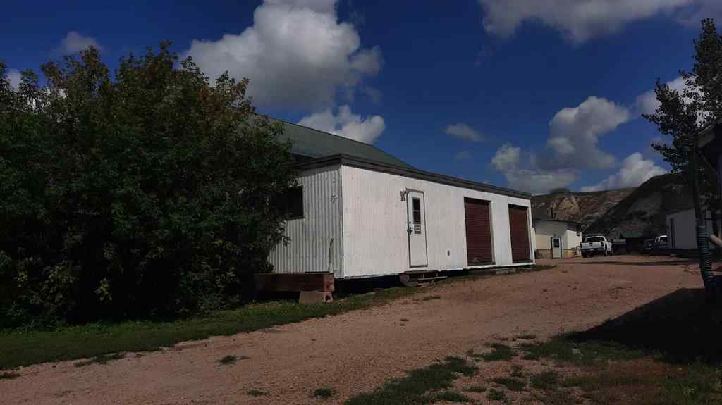MLS® A2207382 - 701 Secondary 576 Highway  in North Drumheller Drumheller, Residential