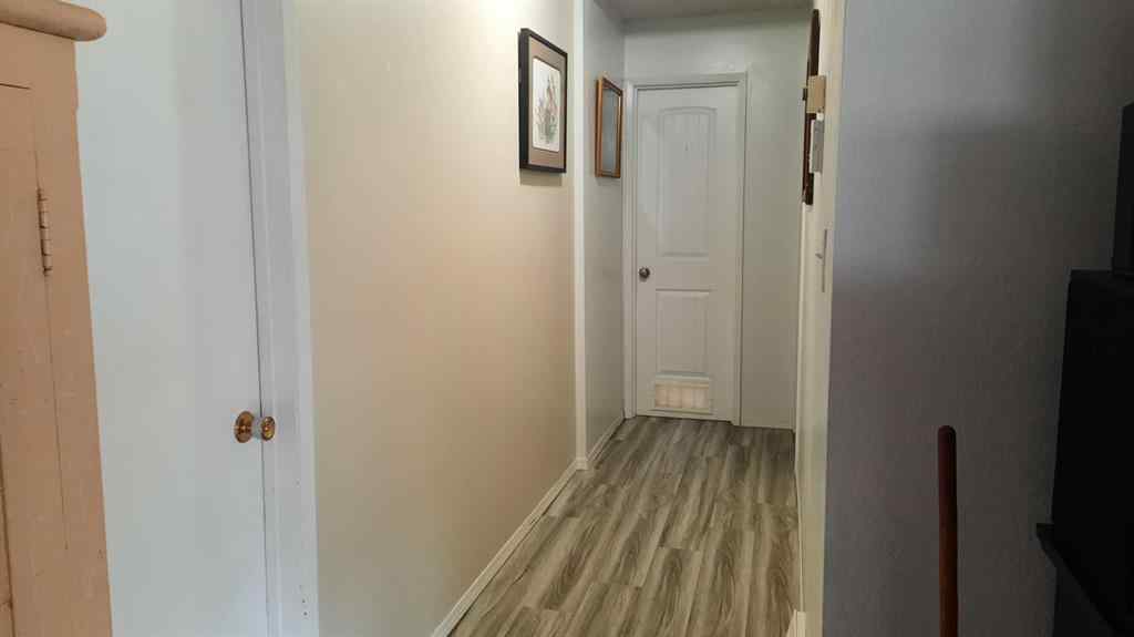 MLS® A2207382 - 701 Secondary 576 Highway  in North Drumheller Drumheller, Residential