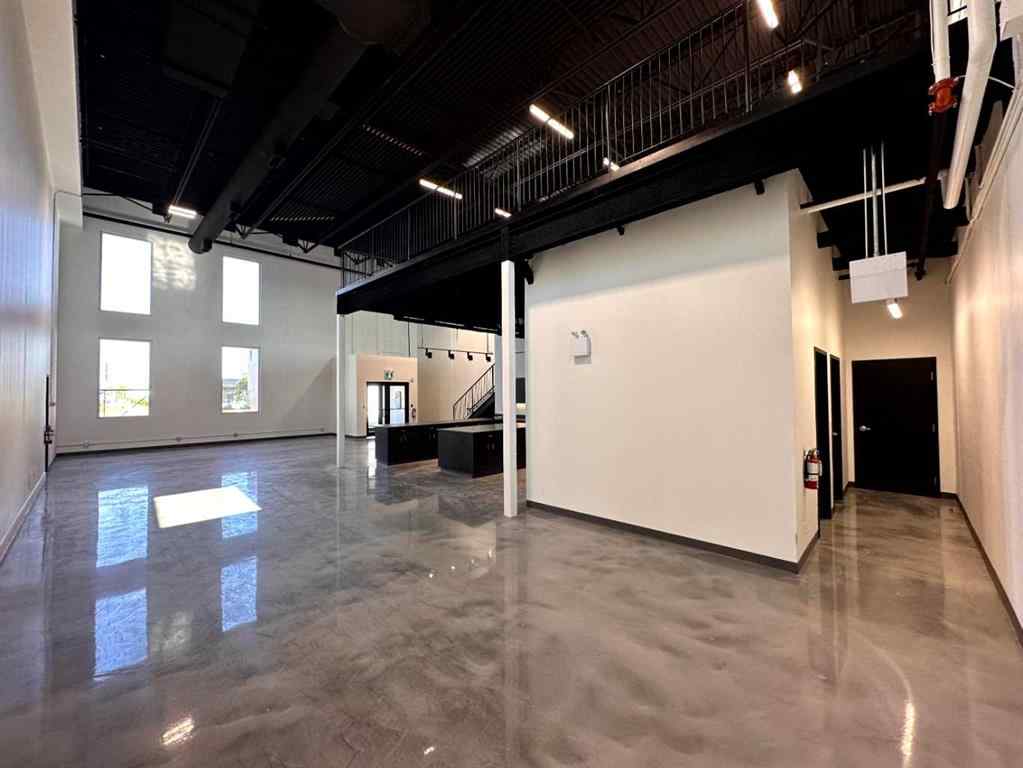 MLS® A2207429 - Unit #111 4412 9 Street SE in Highfield Calgary, Commercial