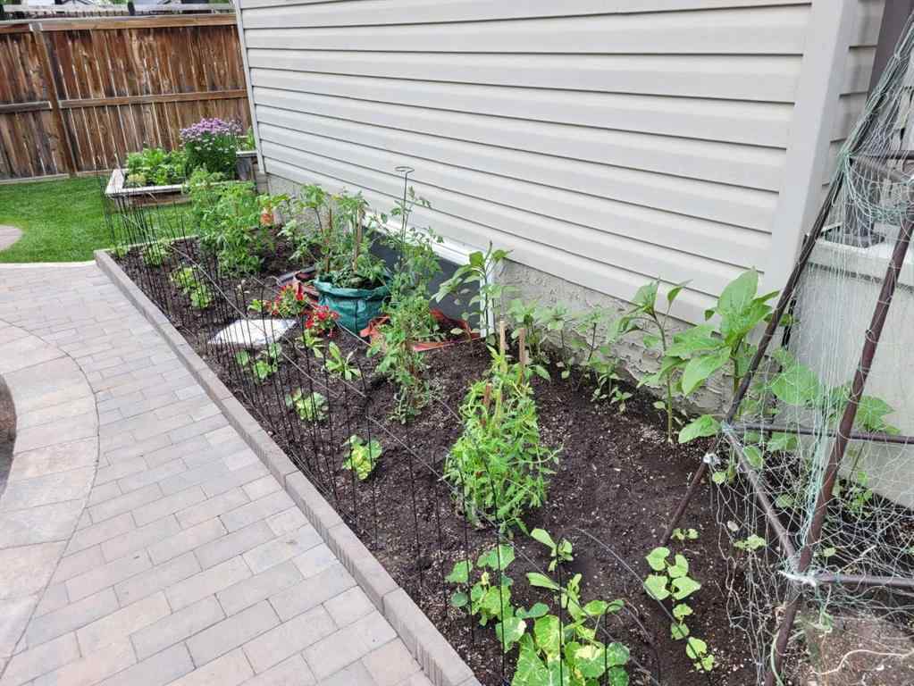 MLS® A2207440 - 9 Prairie Springs Close SW in Prairie Springs Airdrie, Residential