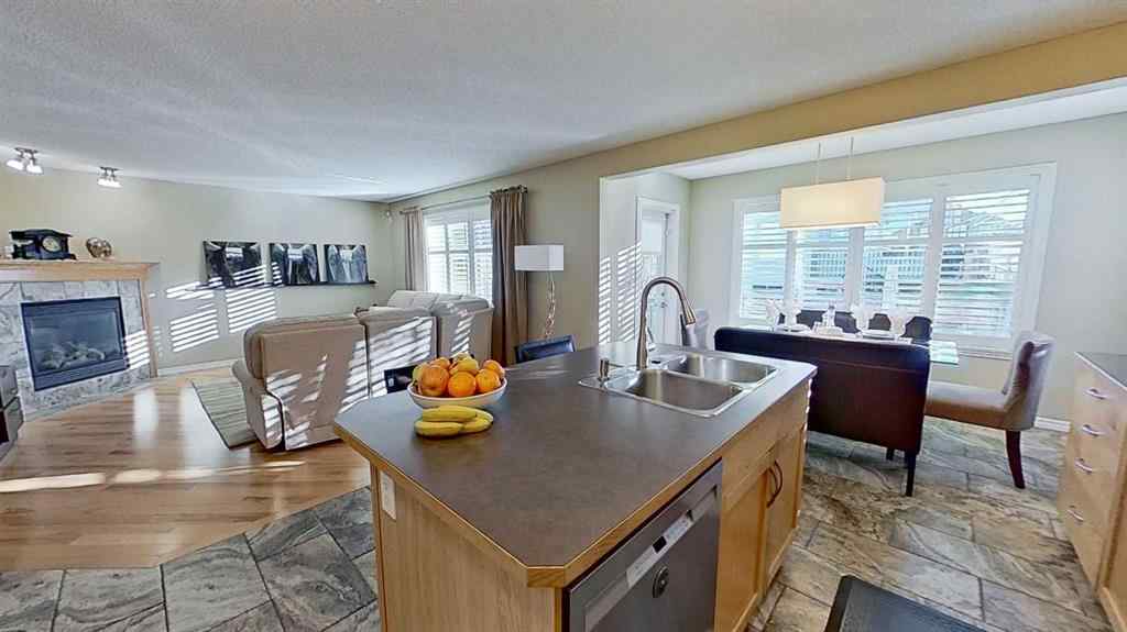 MLS® A2207440 - 9 Prairie Springs Close SW in Prairie Springs Airdrie, Residential