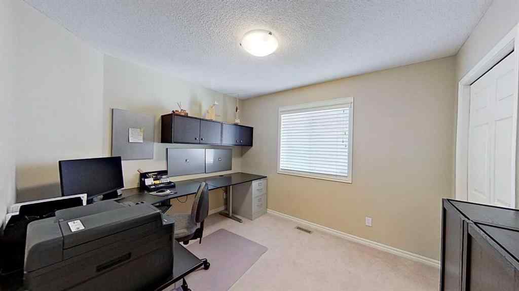 MLS® A2207440 - 9 Prairie Springs Close SW in Prairie Springs Airdrie, Residential