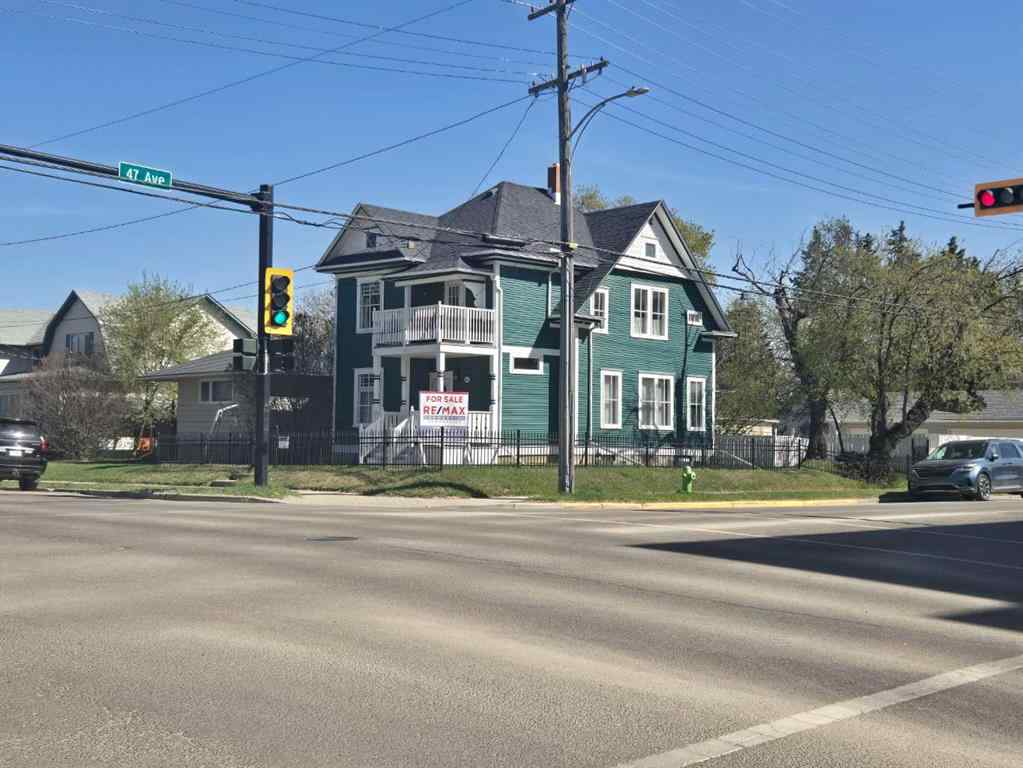 MLS® A2207450 - 4641 49 Street  in Parkvale Red Deer, Commercial