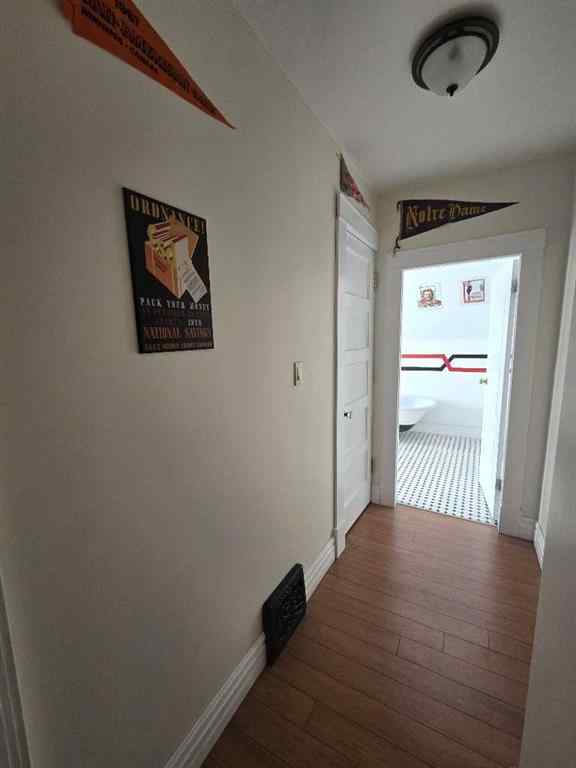 MLS® A2207450 - 4641 49 Street  in Parkvale Red Deer, Commercial