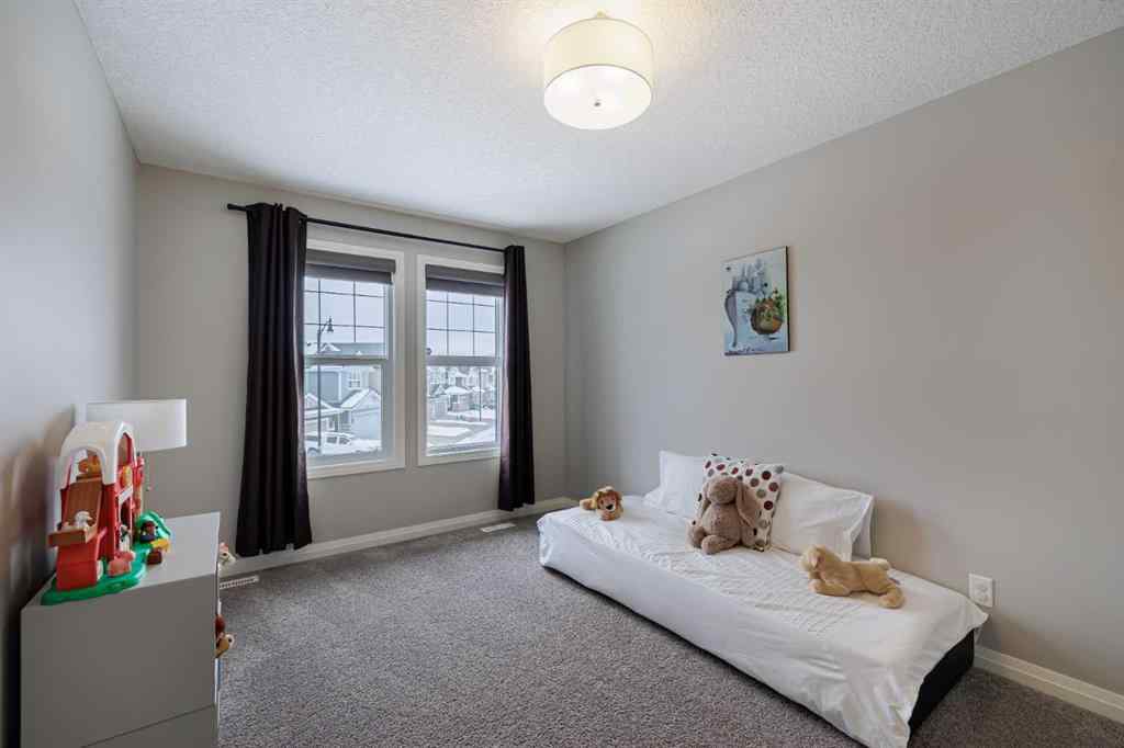 MLS® A2207452 - 53 Sundown Grove  in Sunset Ridge Cochrane, Residential