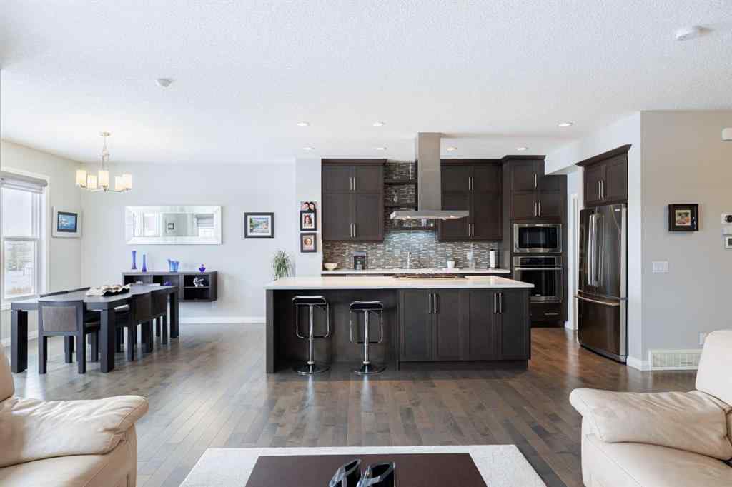 MLS® A2207452 - 53 Sundown Grove  in Sunset Ridge Cochrane, Residential