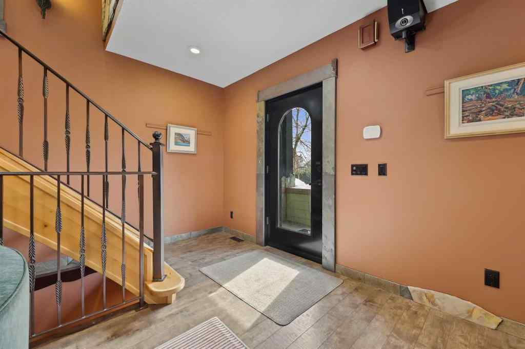 MLS® A2207477 - 1220 10 Avenue SE in Inglewood Calgary, Commercial