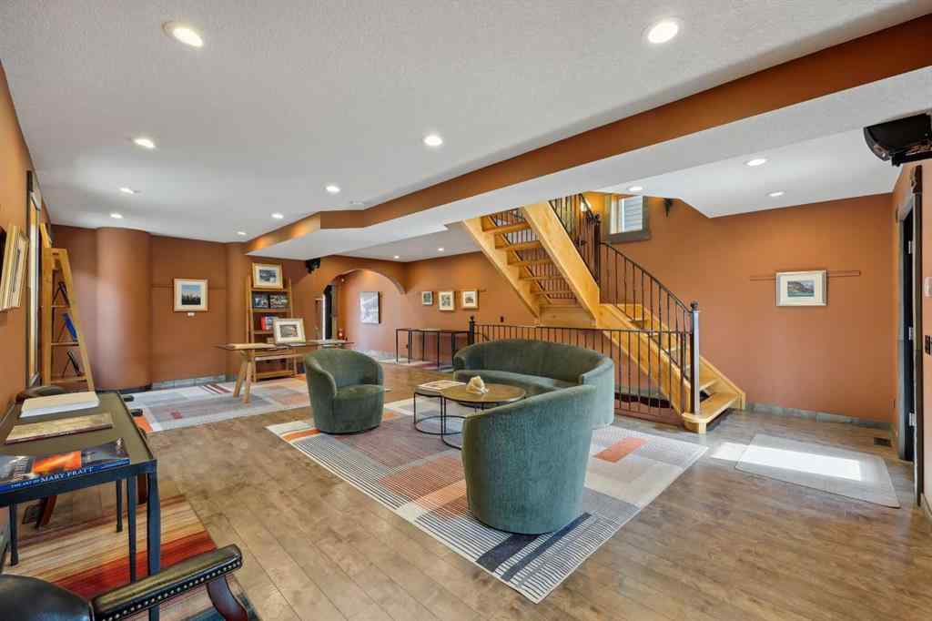 MLS® A2207477 - 1220 10 Avenue SE in Inglewood Calgary, Commercial