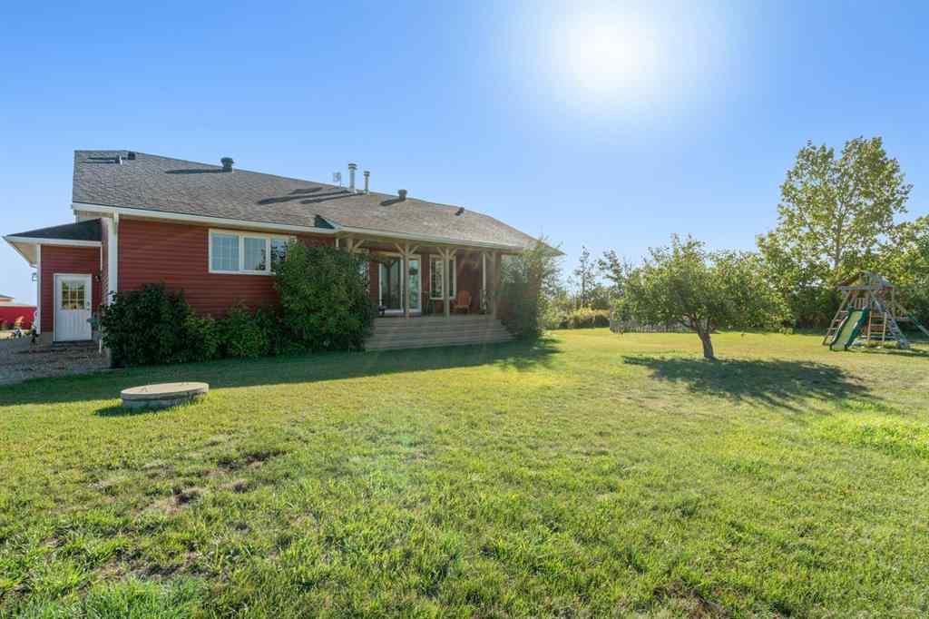 MLS® A2207552 - 272187 Township Road 240   in NONE Rural Rocky View County, Residential