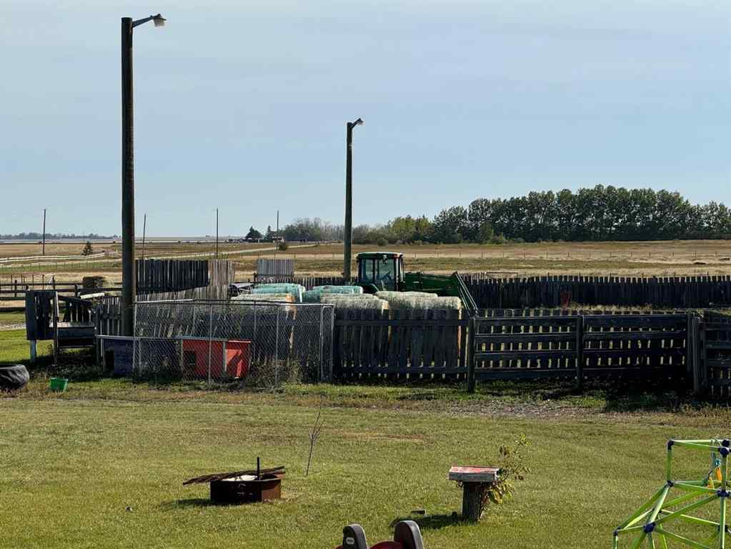 MLS® A2207552 - 272187 Township Road 240   in NONE Rural Rocky View County, Residential
