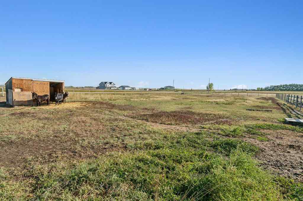 MLS® A2207552 - 272187 Township Road 240   in NONE Rural Rocky View County, Residential
