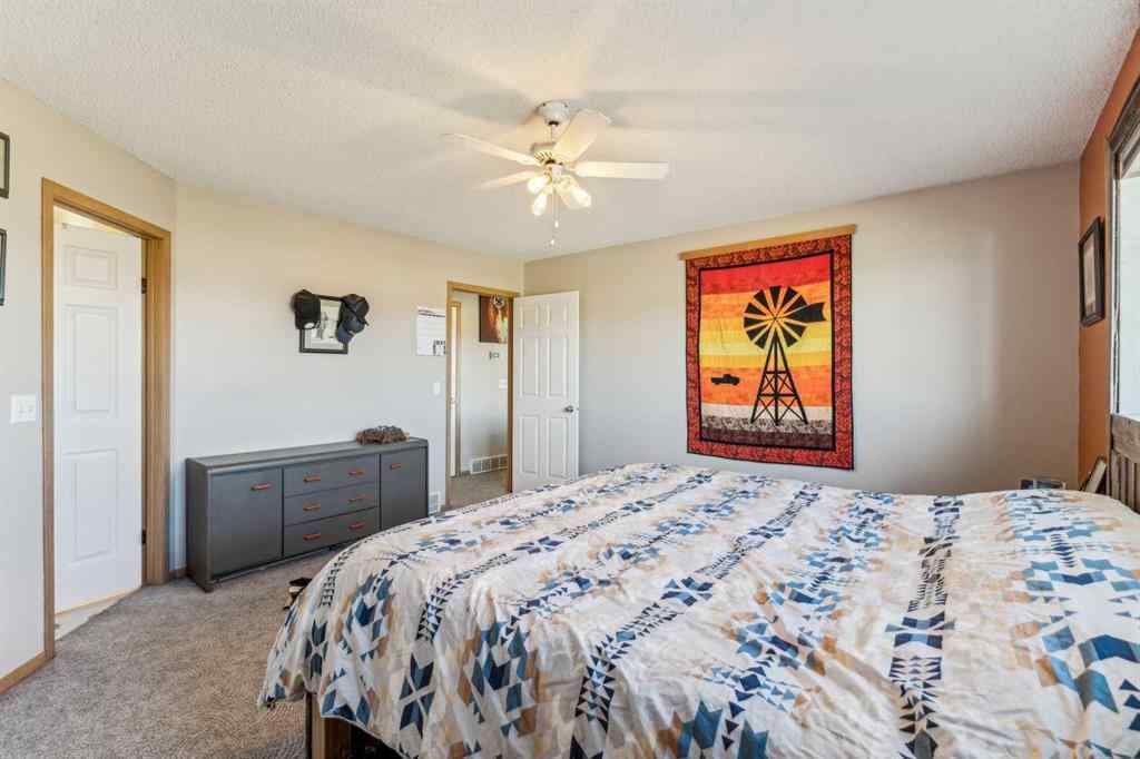 MLS® A2207552 - 272187 Township Road 240   in NONE Rural Rocky View County, Residential
