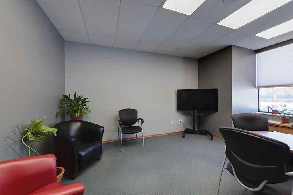 MLS® A2207604 - Unit #3 401 Main Street NE in NONE Slave Lake, Commercial