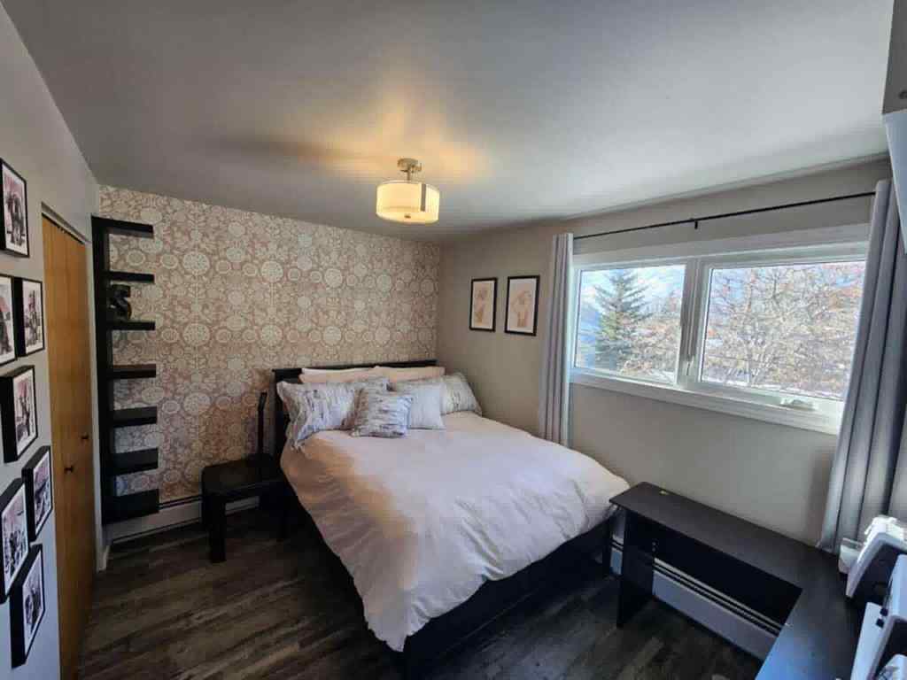 MLS® A2207720 - 309 Aspen Avenue  in Jasper Jasper, Residential