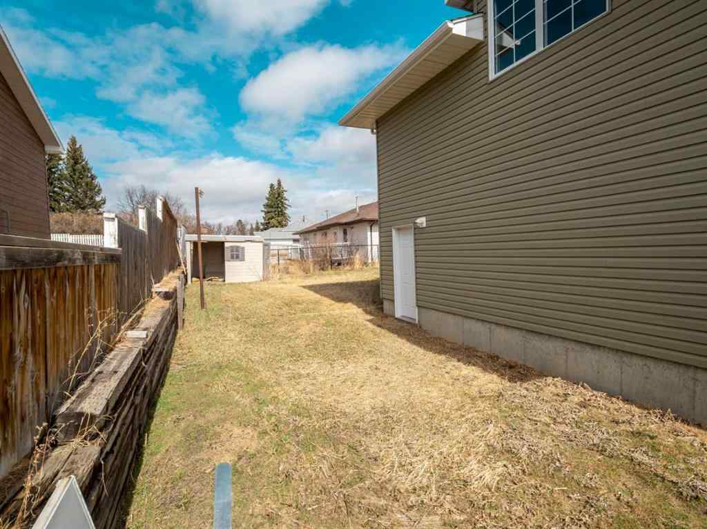 MLS® A2207766 - 495 6 Street W in NONE Cardston, Residential