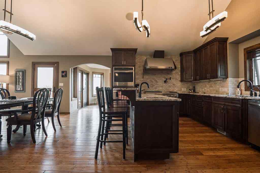 MLS® A2207905 -  195041 Highway 512   in NONE Rural Lethbridge County, Residential
