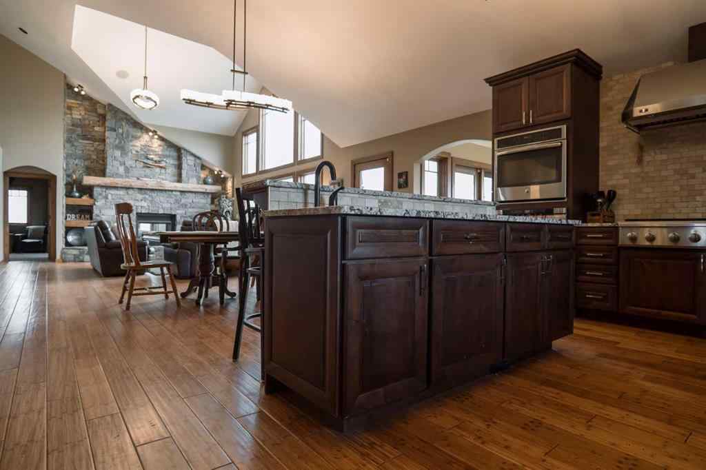 MLS® A2207905 -  195041 Highway 512   in NONE Rural Lethbridge County, Residential