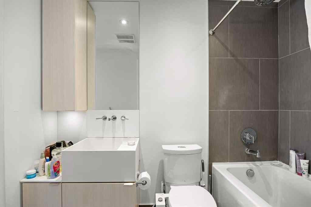 MLS® A2207977 - Unit #1610 615 6 Avenue SE in Downtown East Village Calgary, Residential