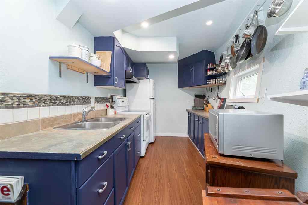 MLS® A2208012 - 25418 597 Highway  in NONE Rural Lacombe County, Residential