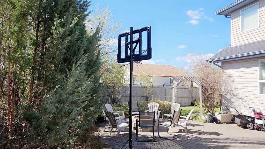 MLS® A2208025 - 115 WEST LAKEVIEW Passage  in Lakeview Landing Chestermere, Residential
