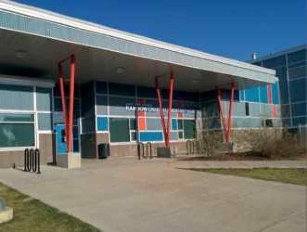 MLS® A2208025 - 115 WEST LAKEVIEW Passage  in Lakeview Landing Chestermere, Residential
