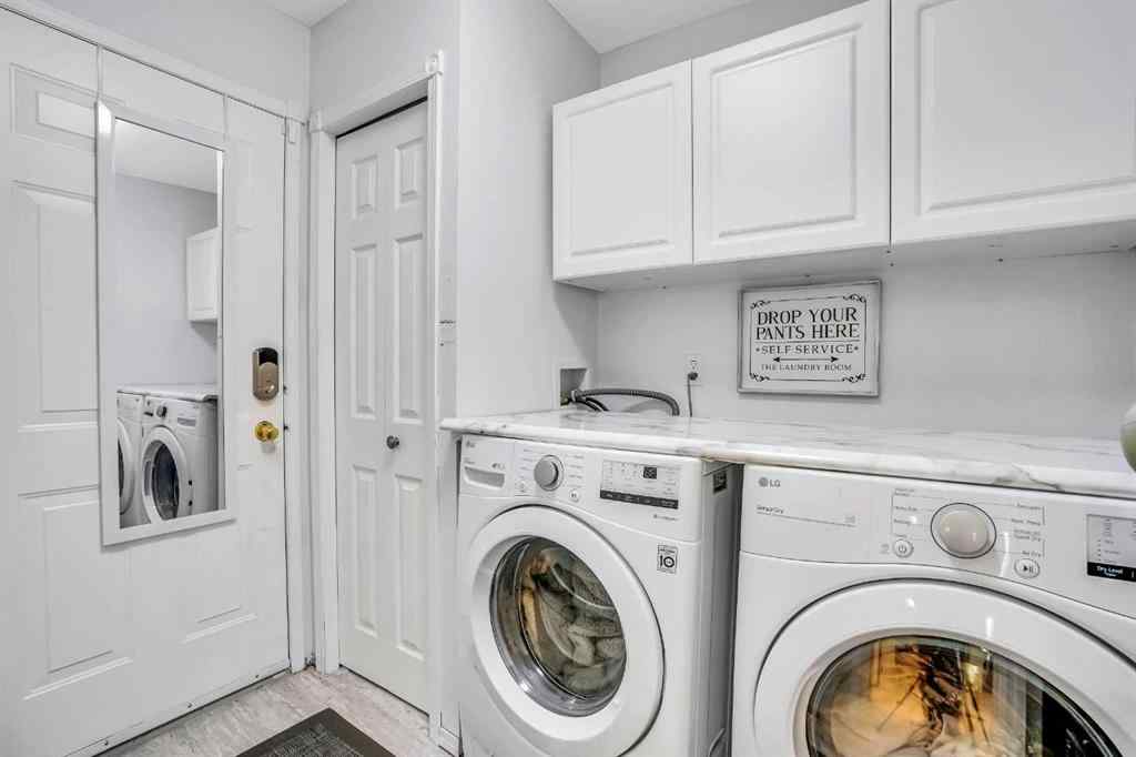 MLS® A2208025 - 115 WEST LAKEVIEW Passage  in Lakeview Landing Chestermere, Residential