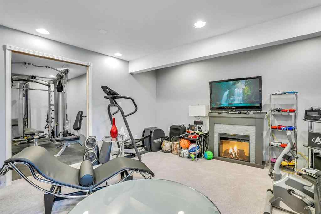 MLS® A2208025 - 115 WEST LAKEVIEW Passage  in Lakeview Landing Chestermere, Residential