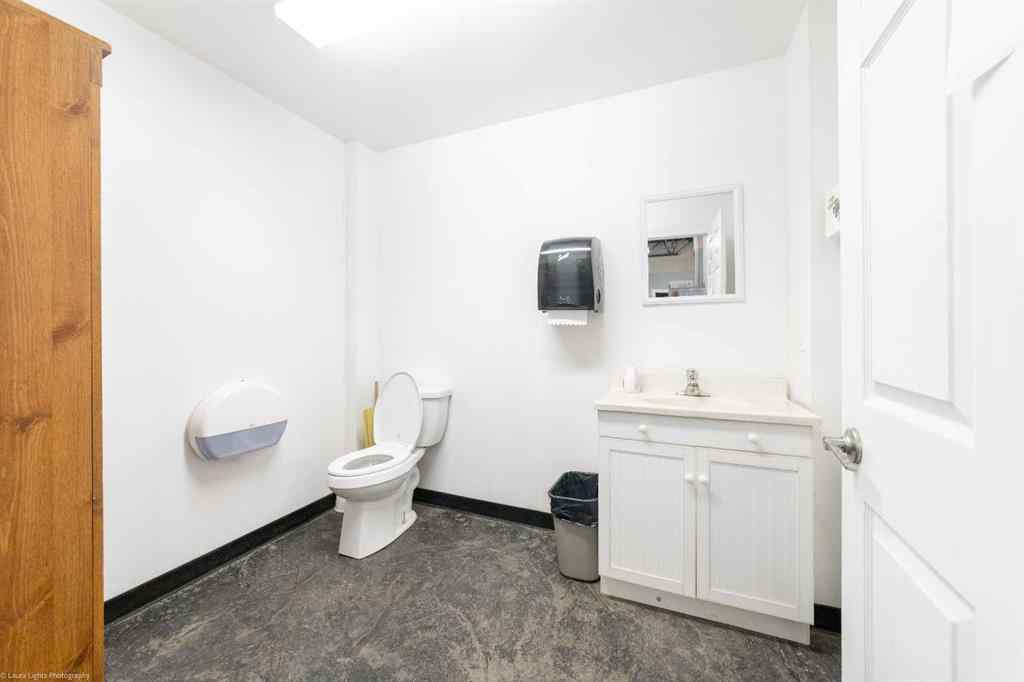 MLS® A2208048 - 6609 63 Street Close  in Hill Industrial Lloydminster, Commercial