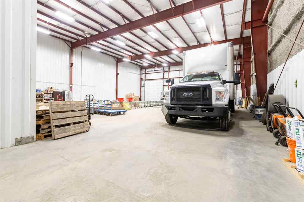 MLS® A2208048 - 6609 63 Street Close  in Hill Industrial Lloydminster, Commercial