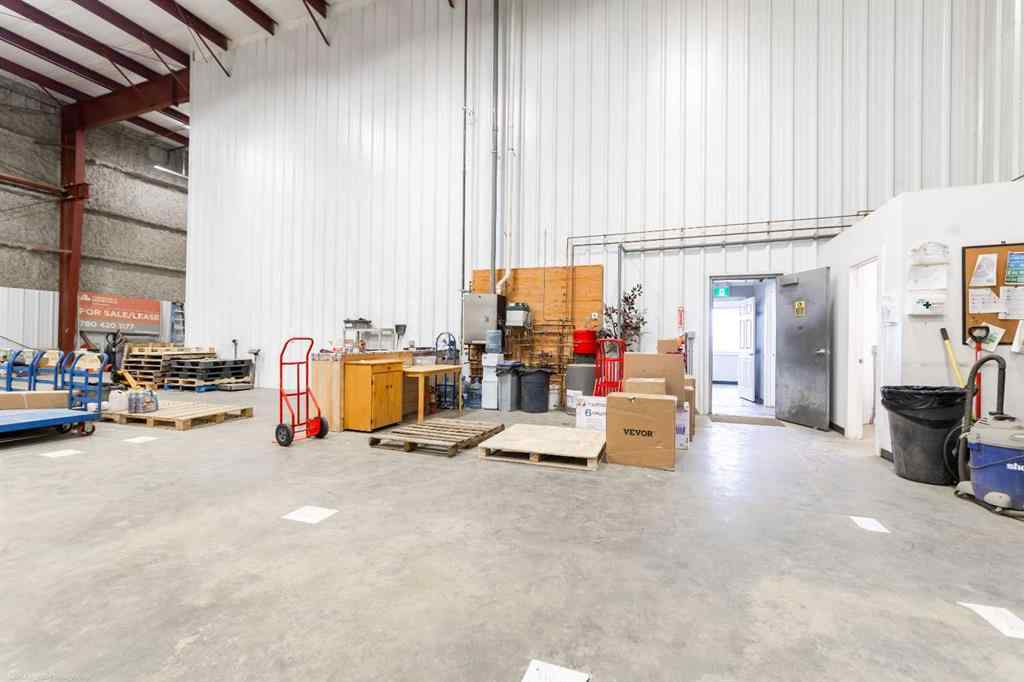 MLS® A2208048 - 6609 63 Street Close  in Hill Industrial Lloydminster, Commercial
