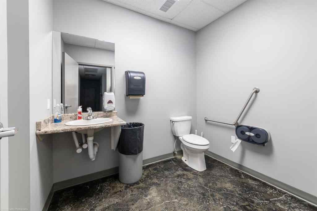 MLS® A2208048 - 6609 63 Street Close  in Hill Industrial Lloydminster, Commercial