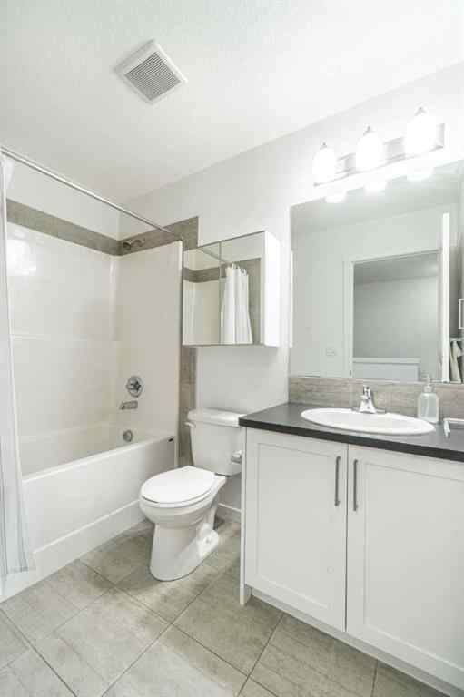 MLS® A2208056 - 411 Legacy Village Way SE in Legacy Calgary, Residential