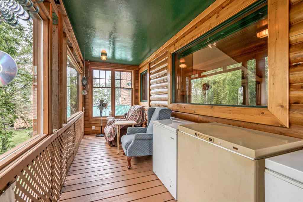MLS® A2208140 - 240 Essex Street  in NONE Carbon, Residential