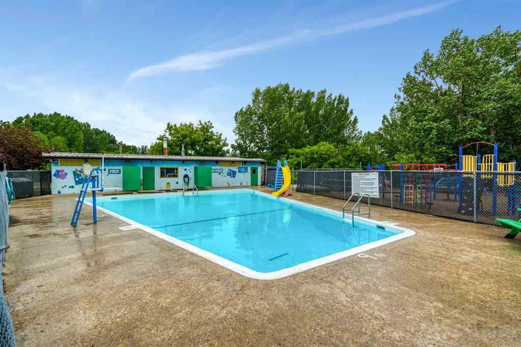 MLS® A2208140 - 240 Essex Street  in NONE Carbon, Residential