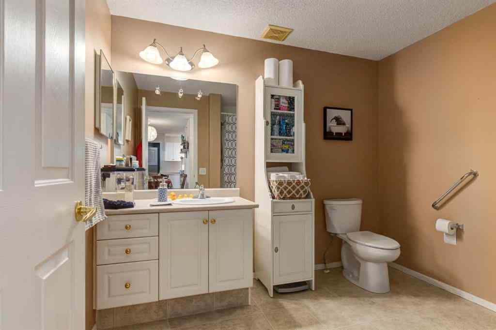 MLS® A2208203 - Unit #415 5000 Somervale Court SW in Somerset Calgary, Residential