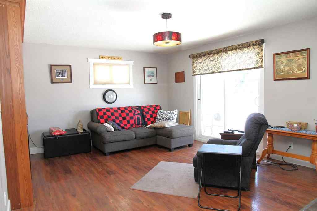 MLS® A2208262 - 112 3 Street E in NONE Maidstone, Residential