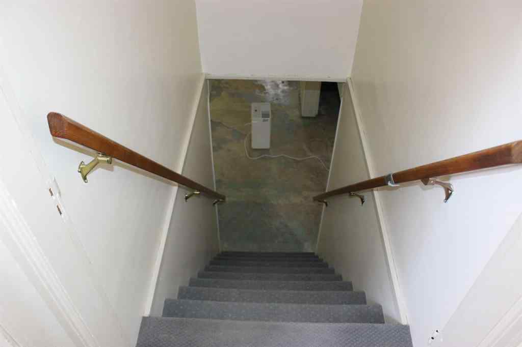 MLS® A2208310 - 422 Highway Avenue  in NONE Picture Butte, Residential