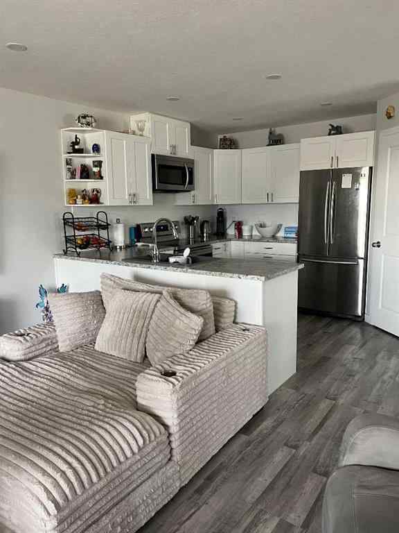 MLS® A2208340 - 826 3rd Avenue  in NONE Beaverlodge, Residential