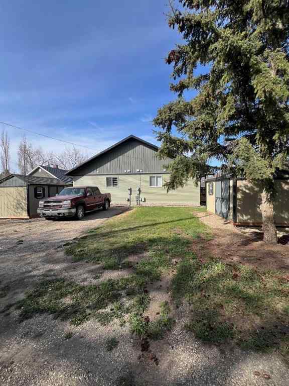 MLS® A2208340 - 826 3rd Avenue  in NONE Beaverlodge, Residential