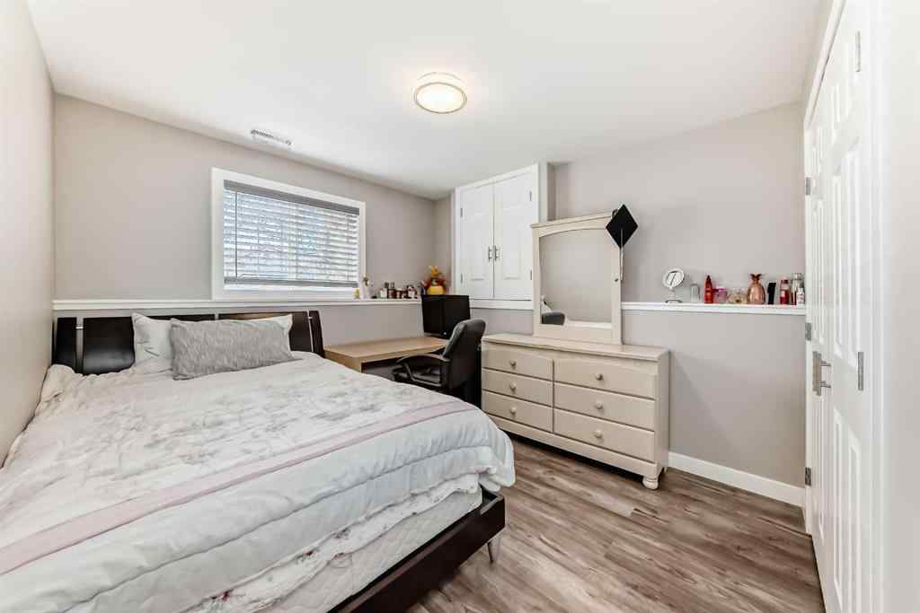 MLS® A2208349 - 5910 61 Avenue  in Lucas Heights Ponoka, Residential