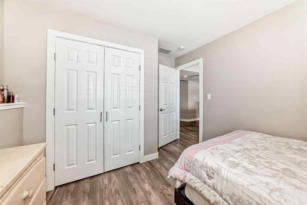MLS® A2208349 - 5910 61 Avenue  in Lucas Heights Ponoka, Residential