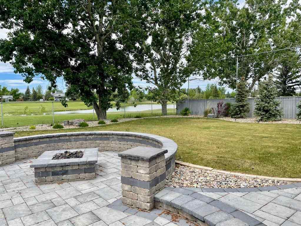 MLS® A2208480 - 2804 23 Street  in NONE Coaldale, Residential