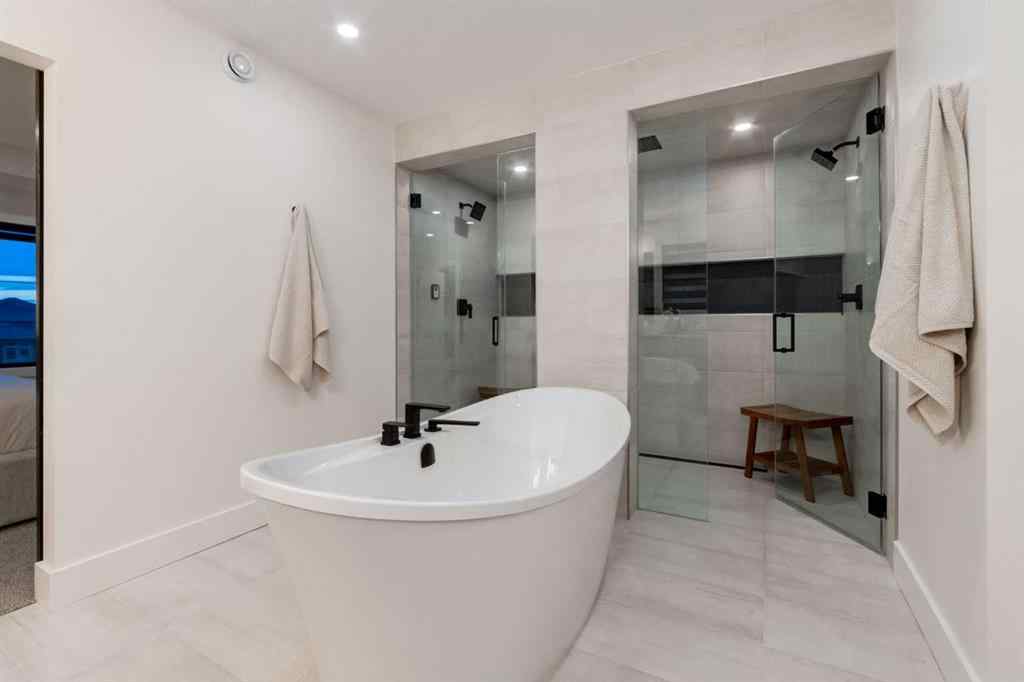 MLS® A2208488 - 10 Stillwater Bay  in Artesia at Heritage Pointes Heritage Pointe, Residential
